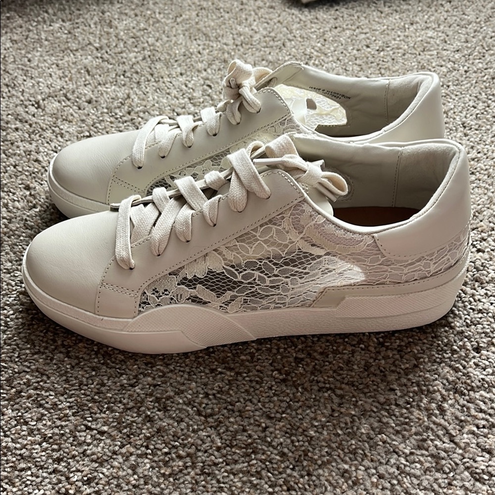 Dolce Vita Off-White Lace Shoes